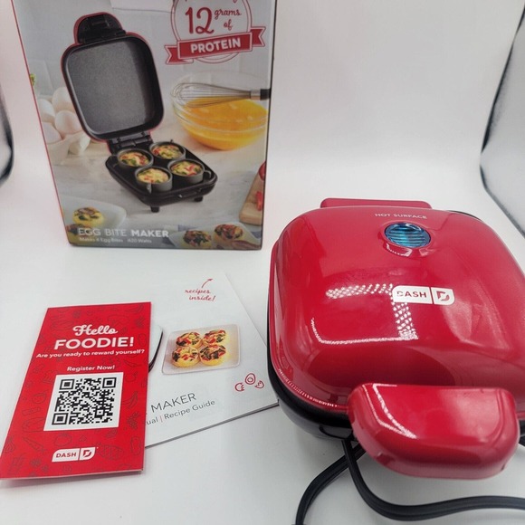 DASH EGG BITE MAKER Makes 4 Egg Bites 420 Watts - Picture 1 of 6